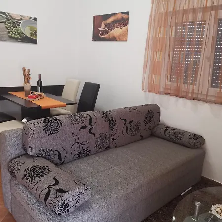 索德因公寓 普利拉卡